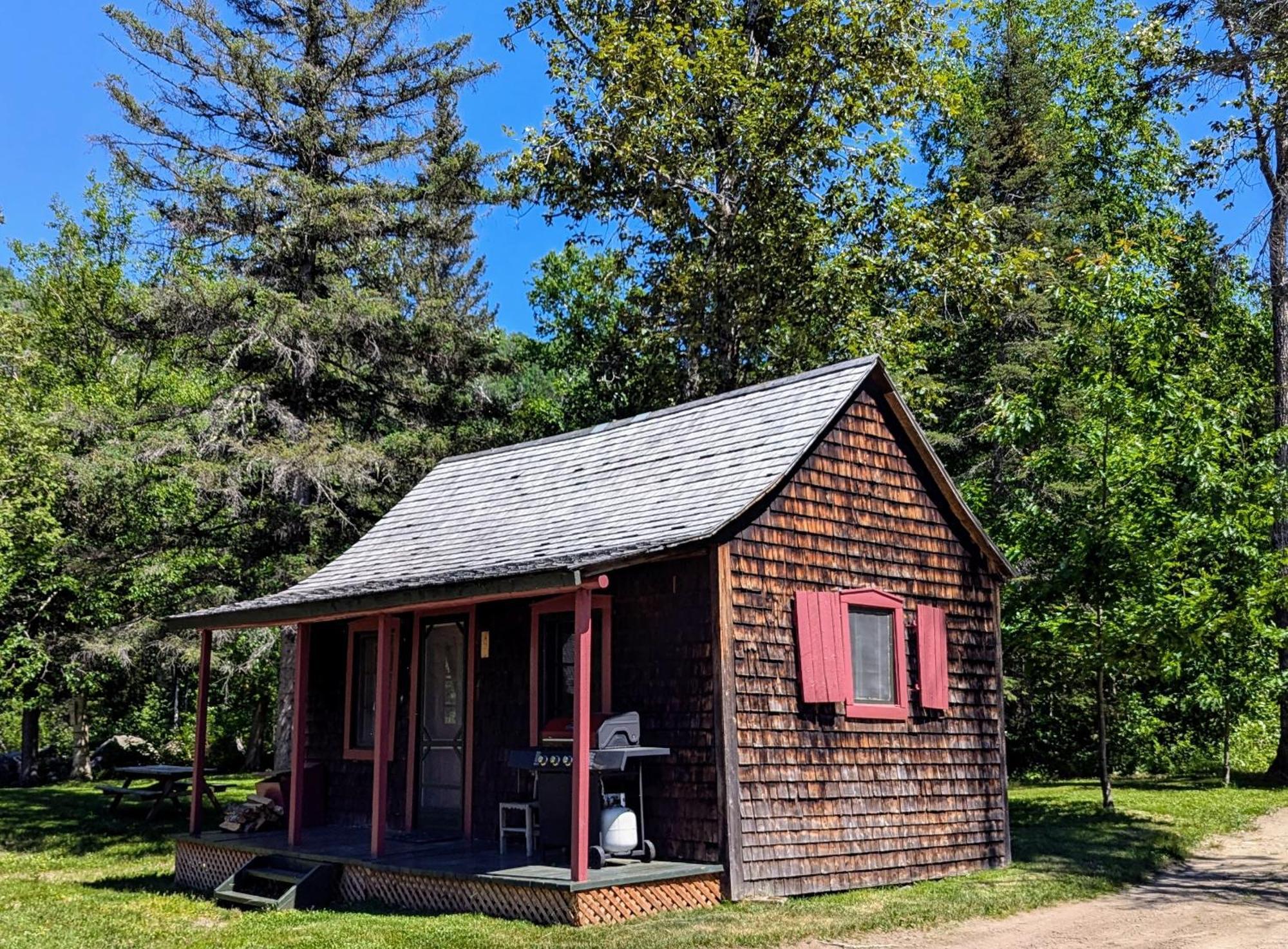 Villa Riviere Petit Saguenay Exterior foto